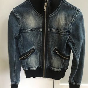 Fashion denim/ jean jacket